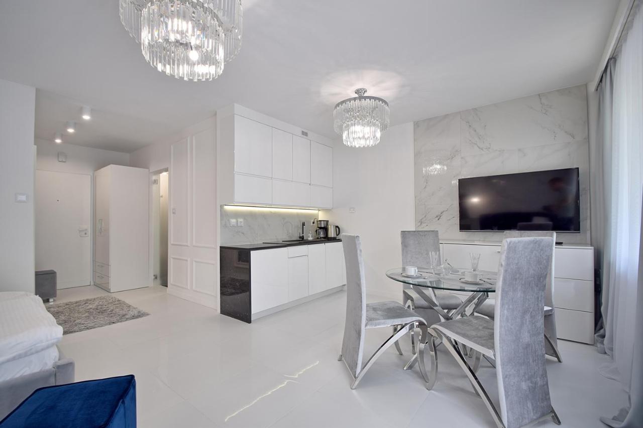 Crystal Apartament 80M Od Plazy, Przy Latarni Morskiej コウォブジェク エクステリア 写真