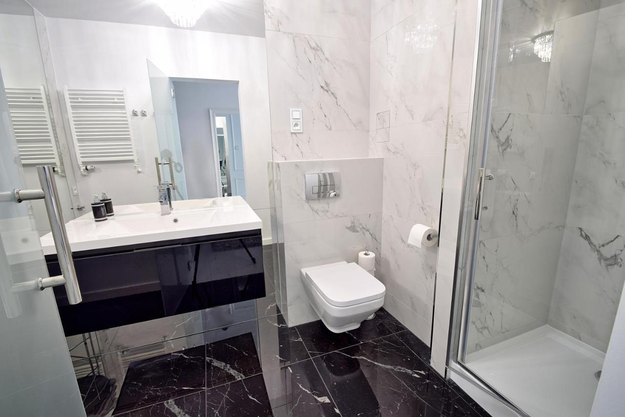Crystal Apartament 80M Od Plazy, Przy Latarni Morskiej コウォブジェク エクステリア 写真